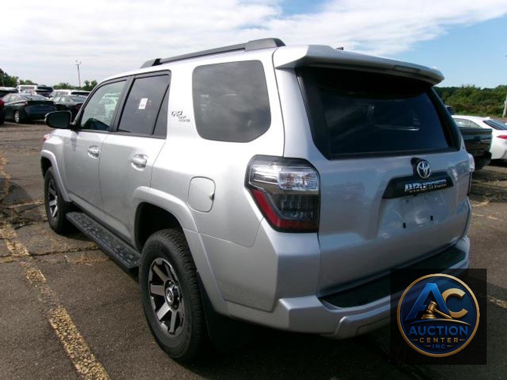2024 Toyota 4Runner TRD Off Road