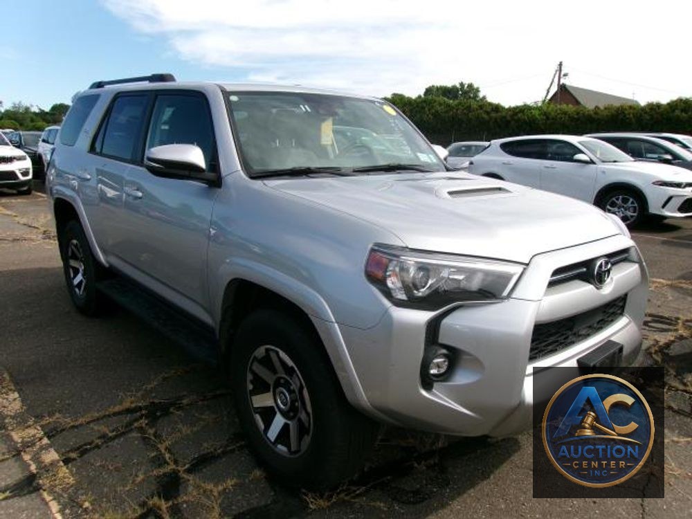 2024 Toyota 4Runner TRD Off Road