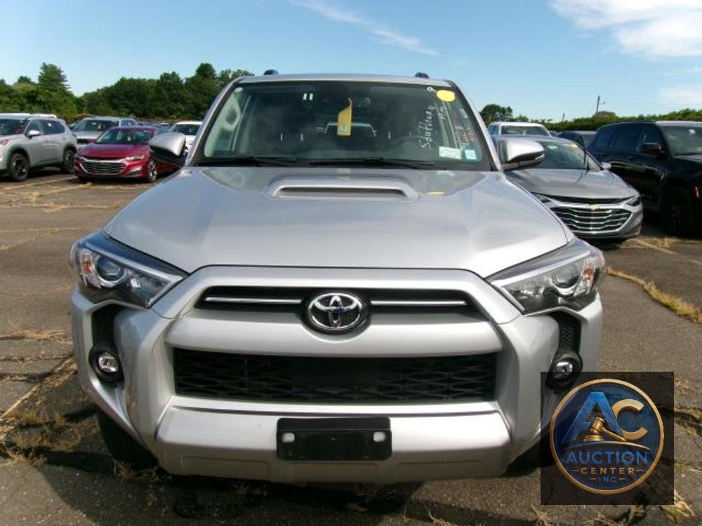 2024 Toyota 4Runner TRD Off Road