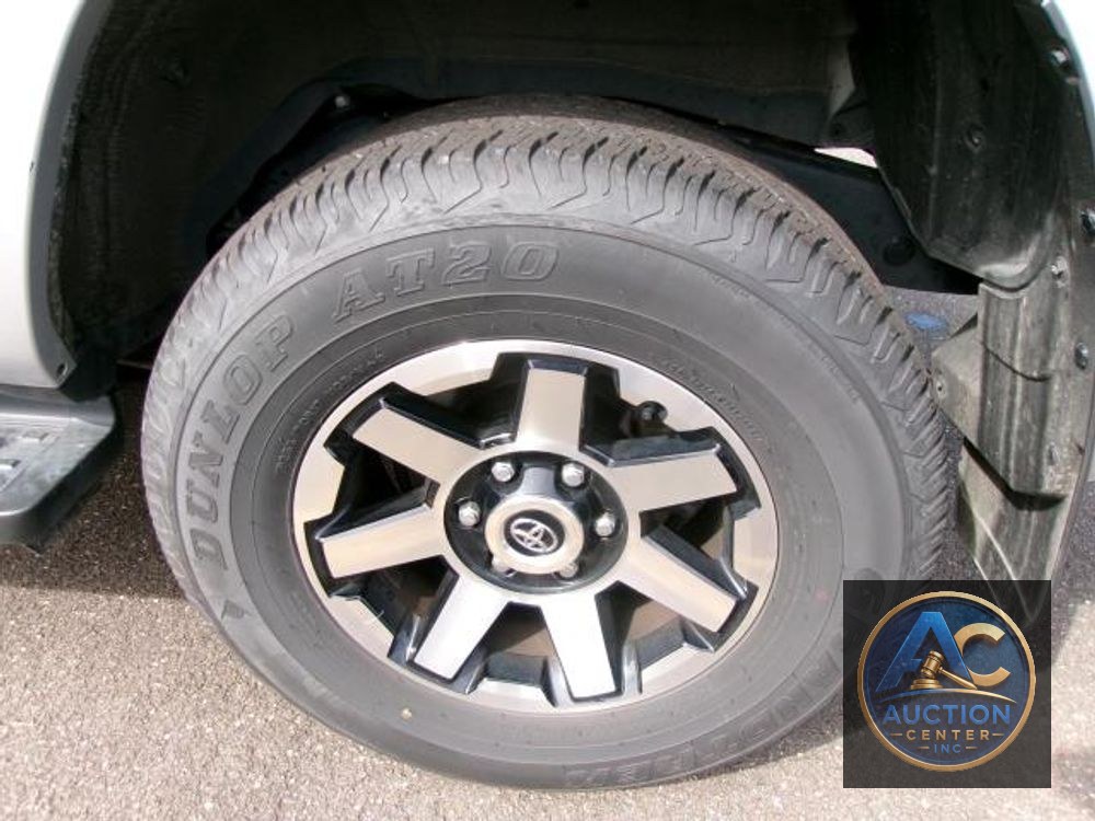 2024 Toyota 4Runner TRD Off Road