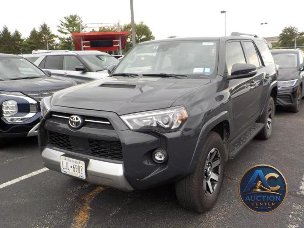 2024 Toyota 4Runner TRD Off Road