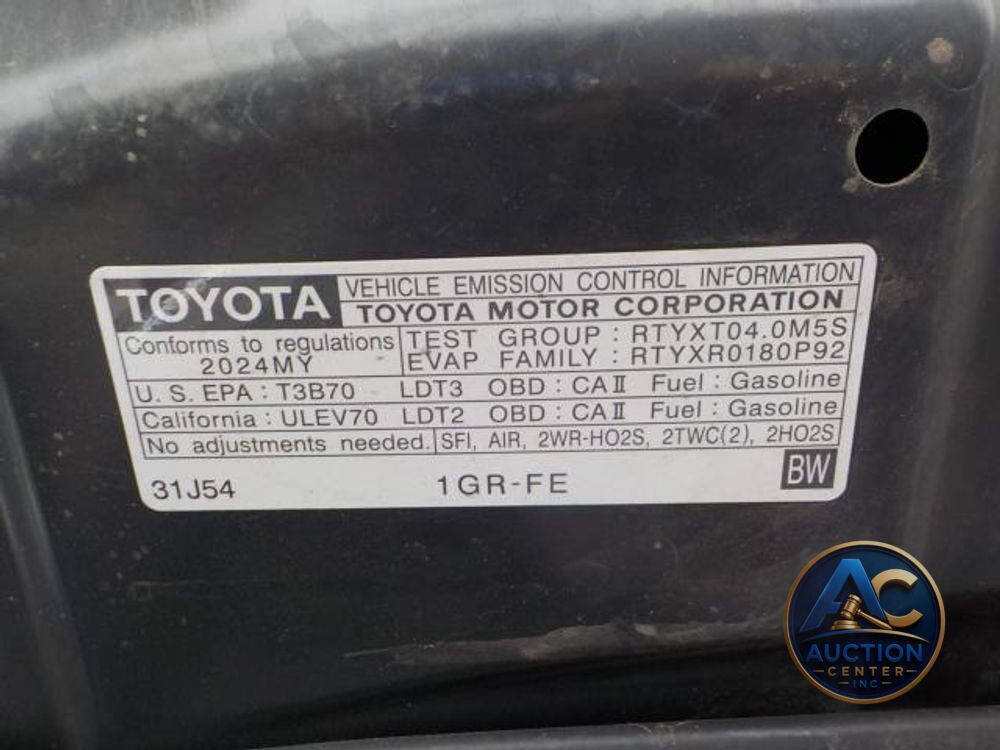 2024 Toyota 4Runner TRD Off Road