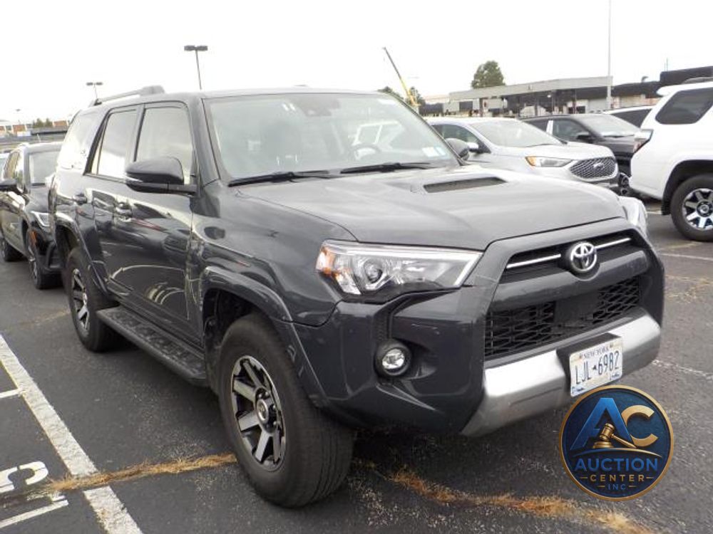 2024 Toyota 4Runner TRD Off Road