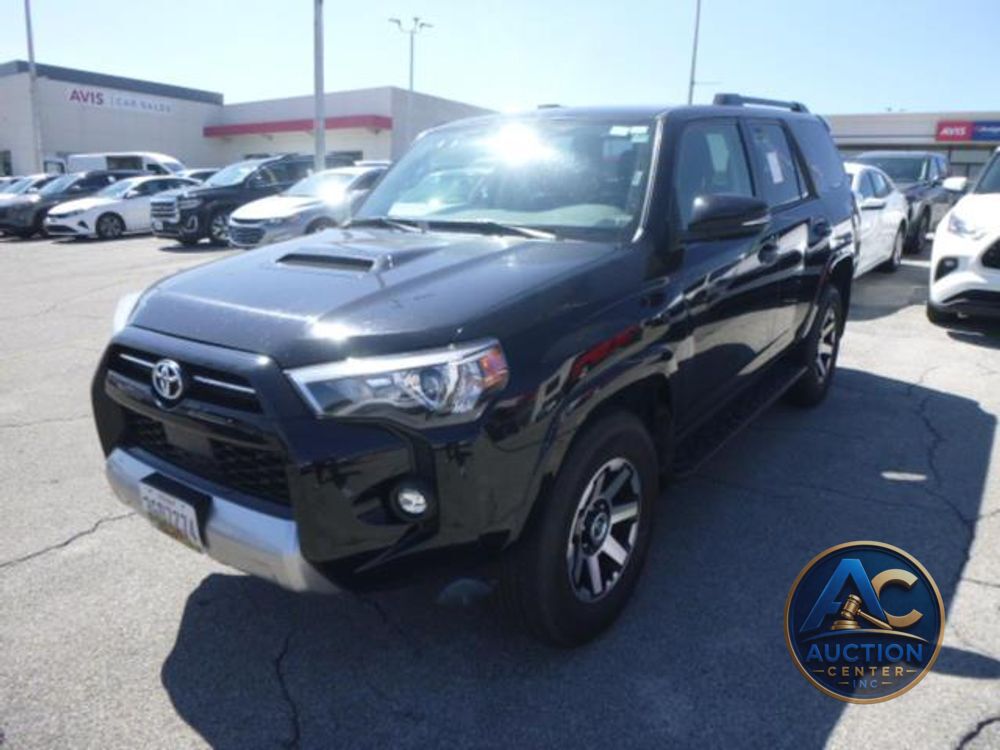 2024 Toyota 4Runner TRD Off Road