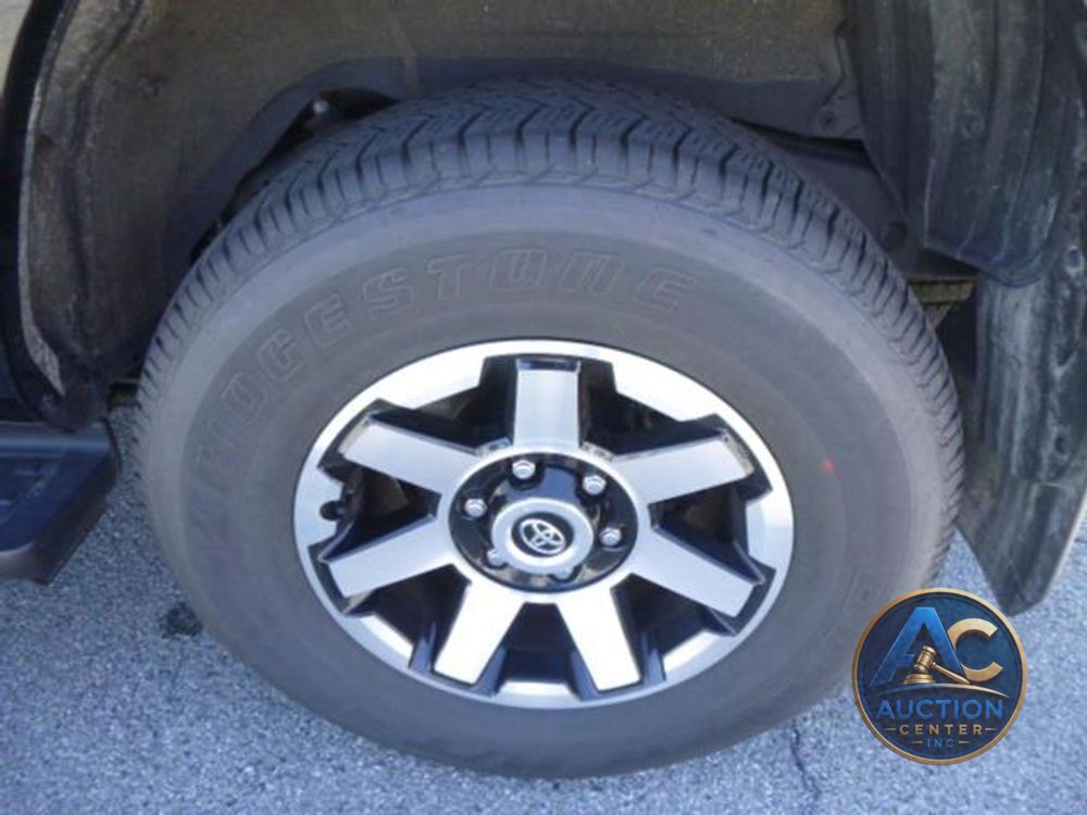 2024 Toyota 4Runner TRD Off Road