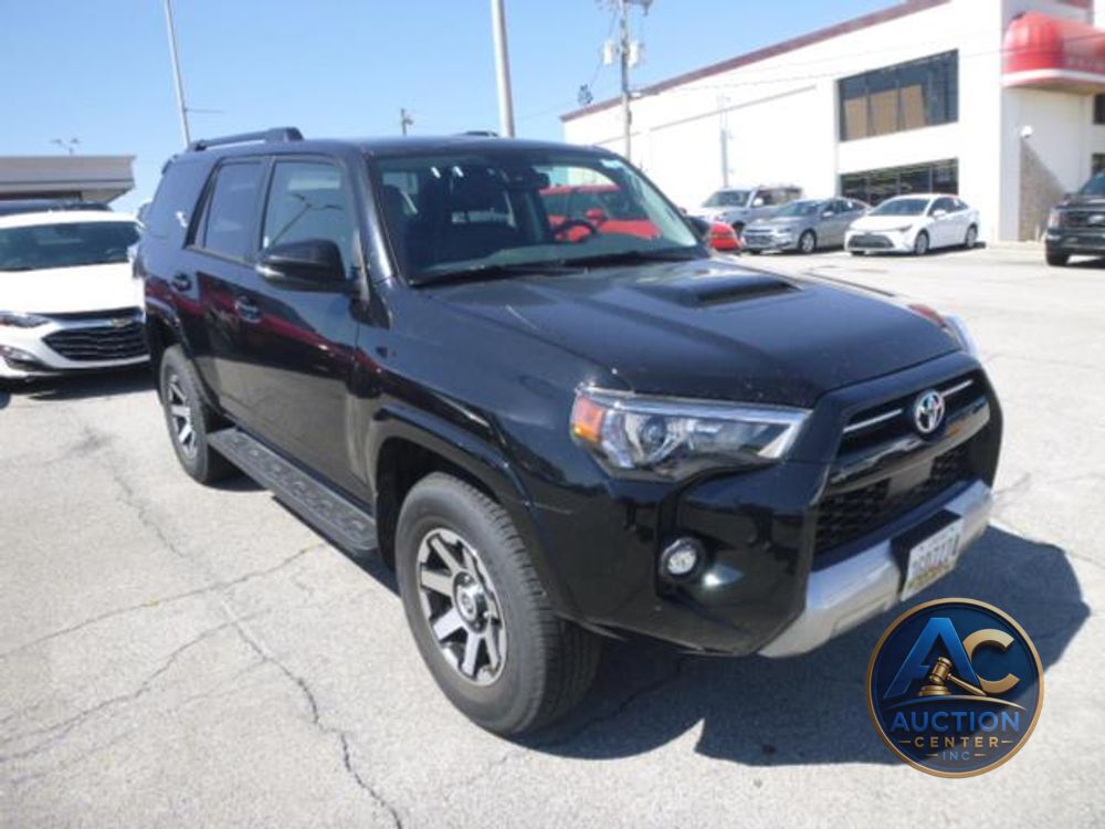 2024 Toyota 4Runner TRD Off Road