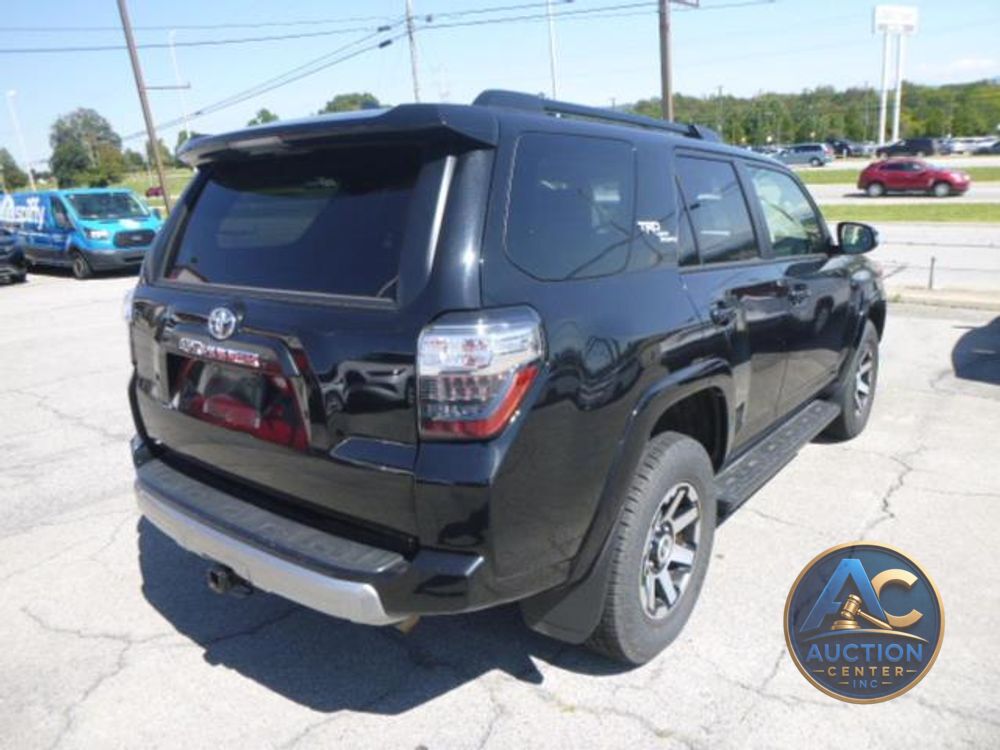 2024 Toyota 4Runner TRD Off Road