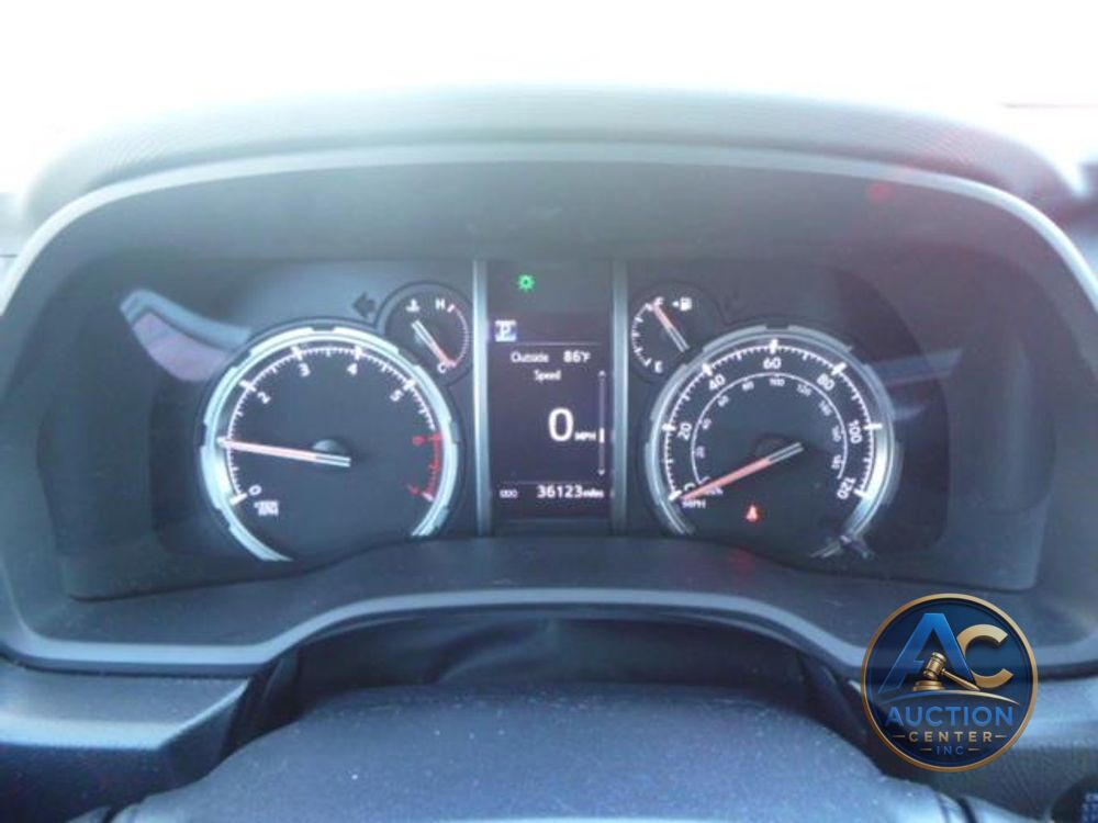 2024 Toyota 4Runner TRD Off Road