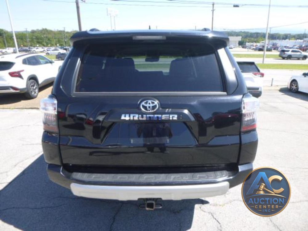 2024 Toyota 4Runner TRD Off Road