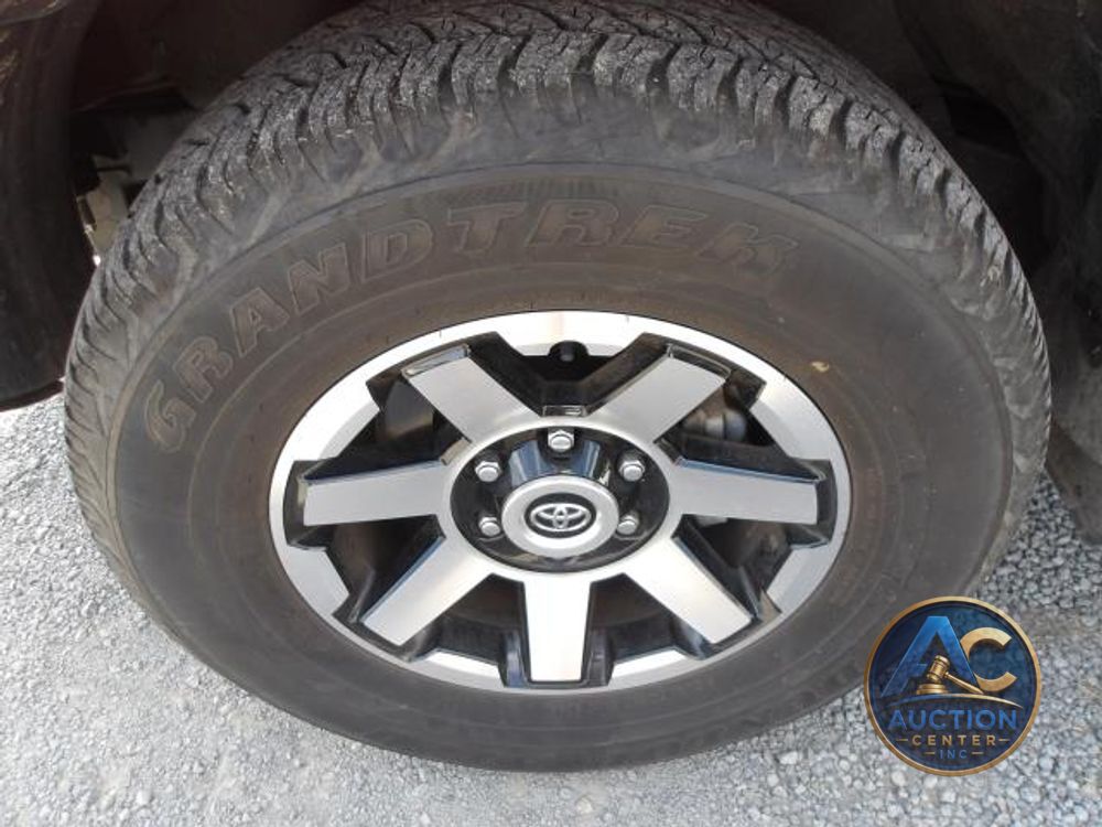 2024 Toyota 4Runner TRD Off Road