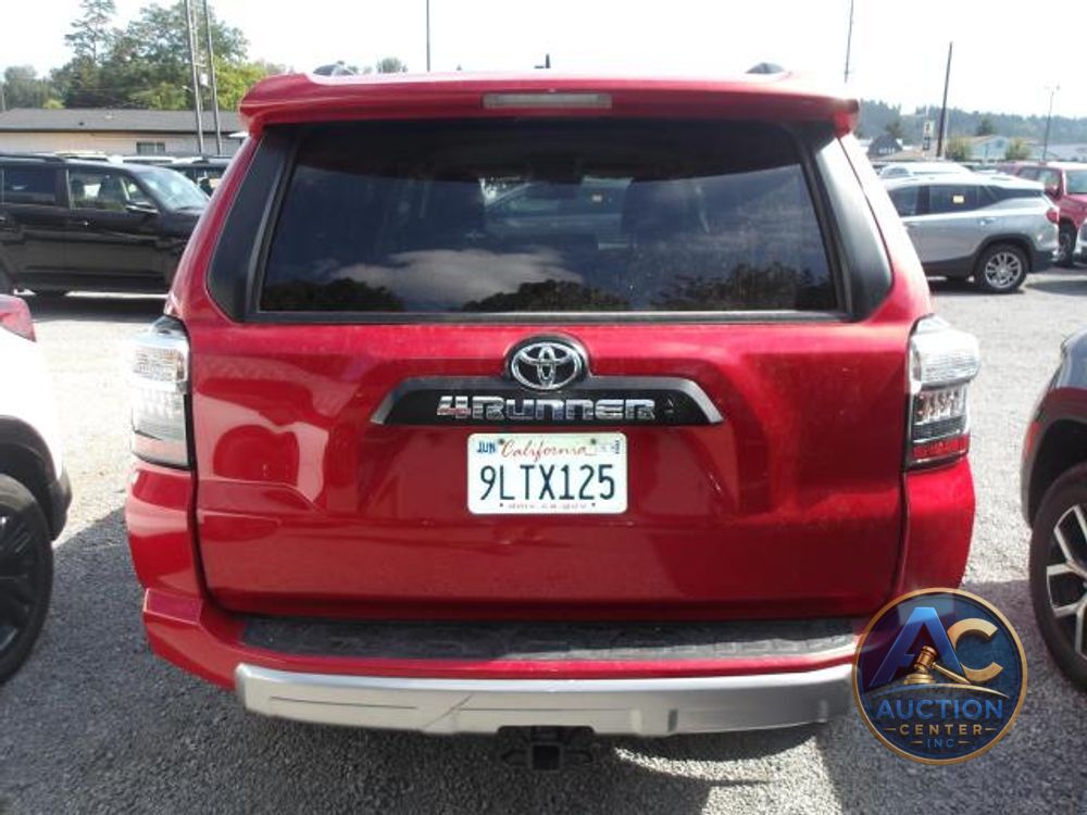 2024 Toyota 4Runner TRD Off Road
