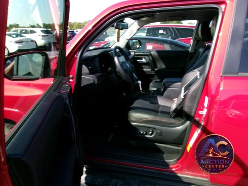 2024 Toyota 4Runner TRD Off Road