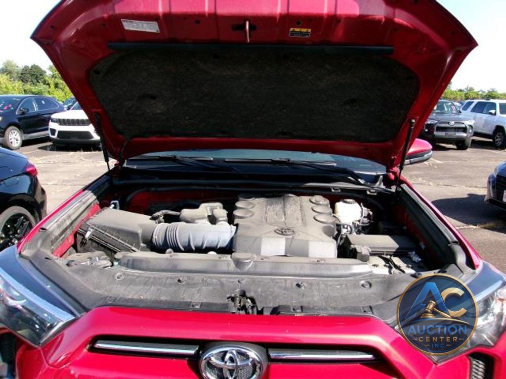 2024 Toyota 4Runner TRD Off Road