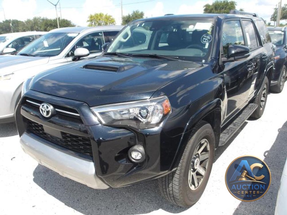 2024 Toyota 4Runner TRD Off Road