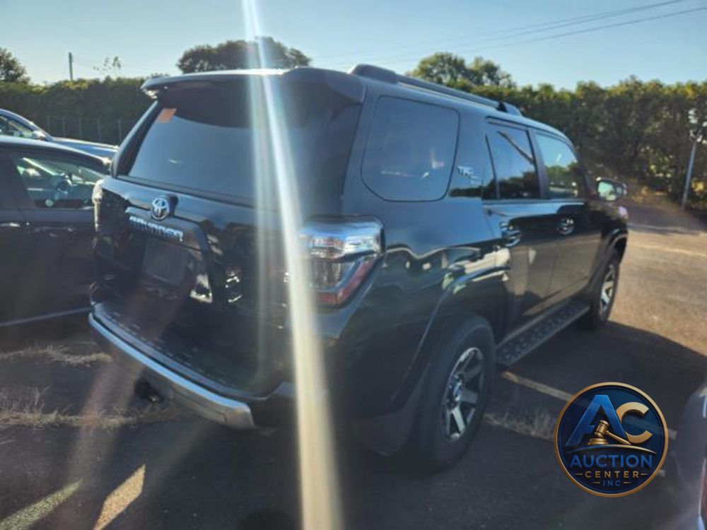 2024 Toyota 4Runner TRD Off Road