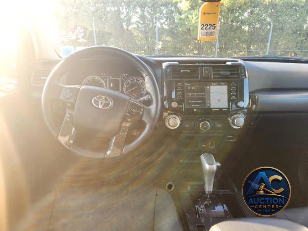2024 Toyota 4Runner TRD Off Road