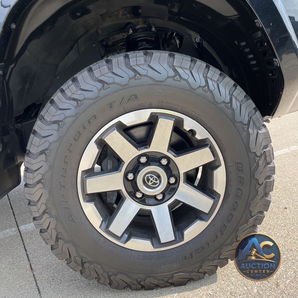 2022 Toyota 4Runner TRD Off-Road Premium