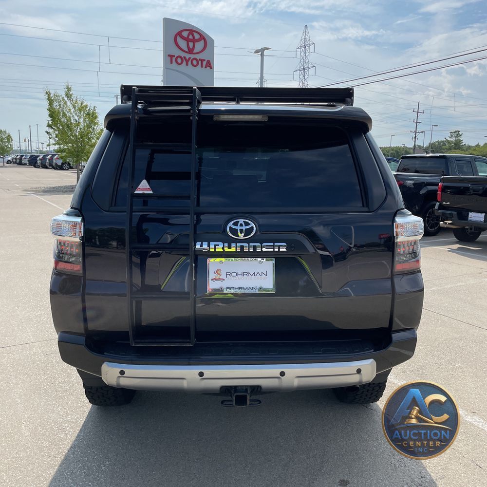 2022 Toyota 4Runner TRD Off-Road Premium