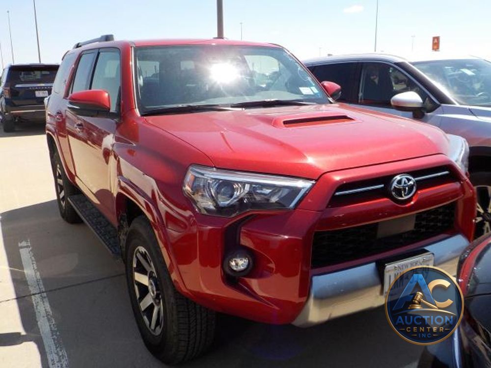 2024 Toyota 4Runner TRD Off Road