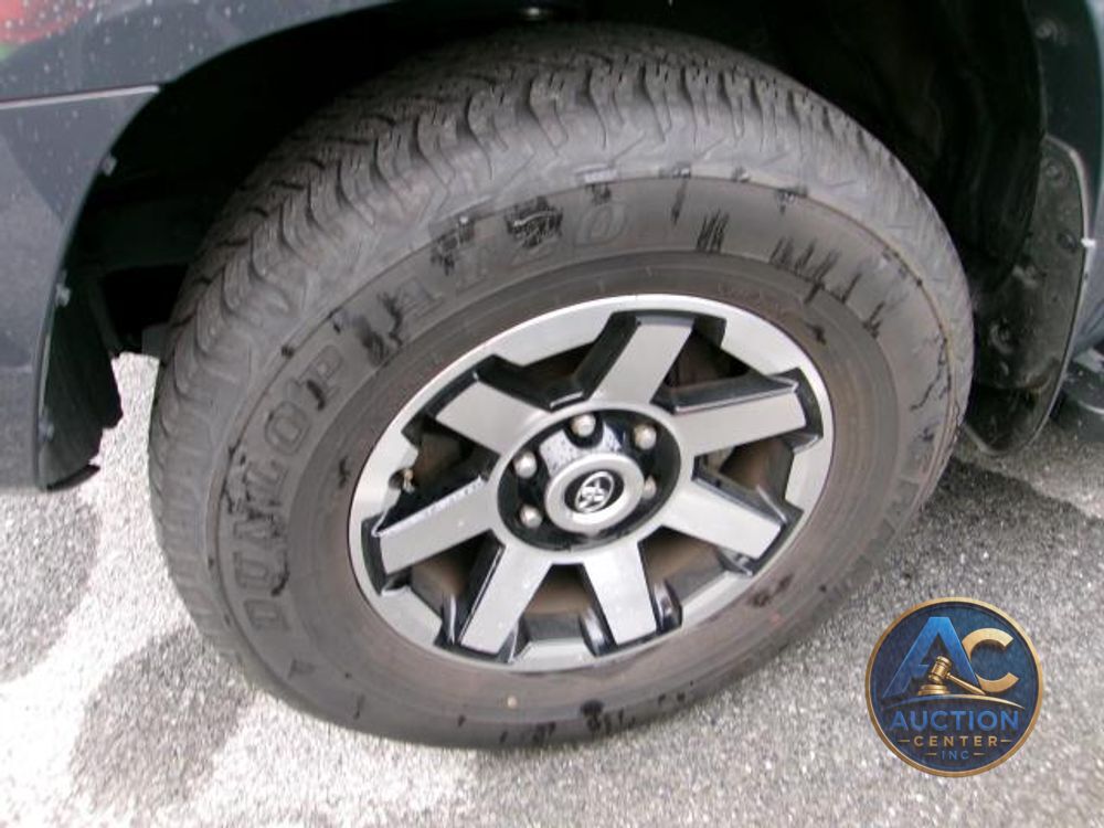 2024 Toyota 4Runner TRD Off Road