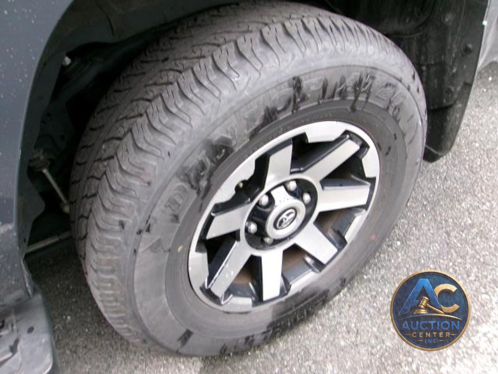 2024 Toyota 4Runner TRD Off Road