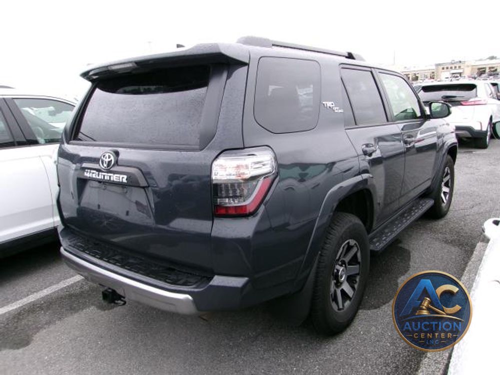 2024 Toyota 4Runner TRD Off Road
