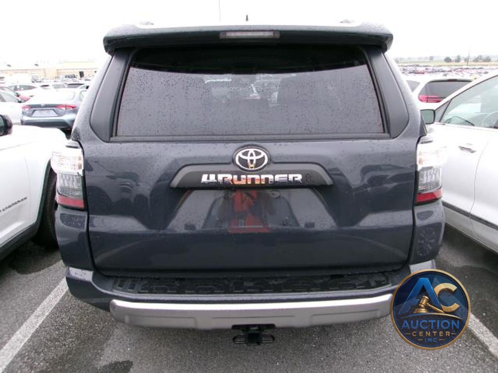 2024 Toyota 4Runner TRD Off Road