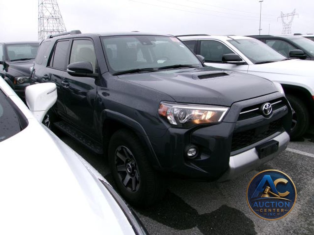 2024 Toyota 4Runner TRD Off Road
