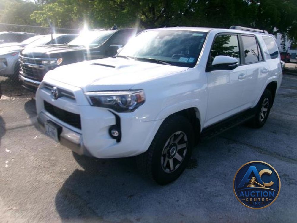 2024 Toyota 4Runner TRD Off Road