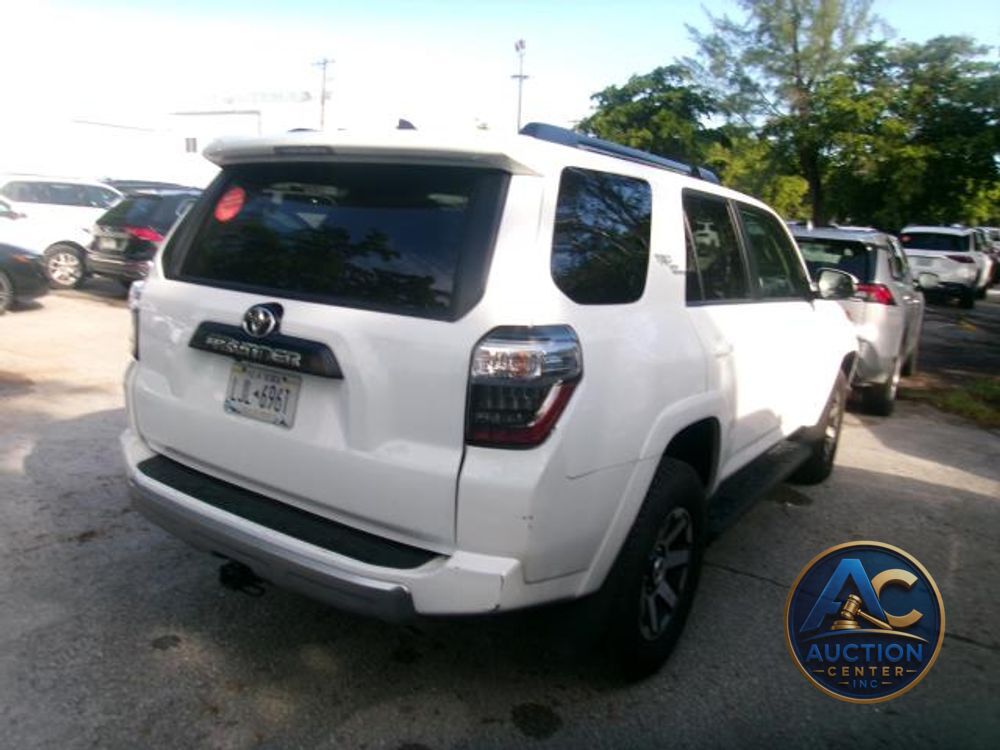 2024 Toyota 4Runner TRD Off Road