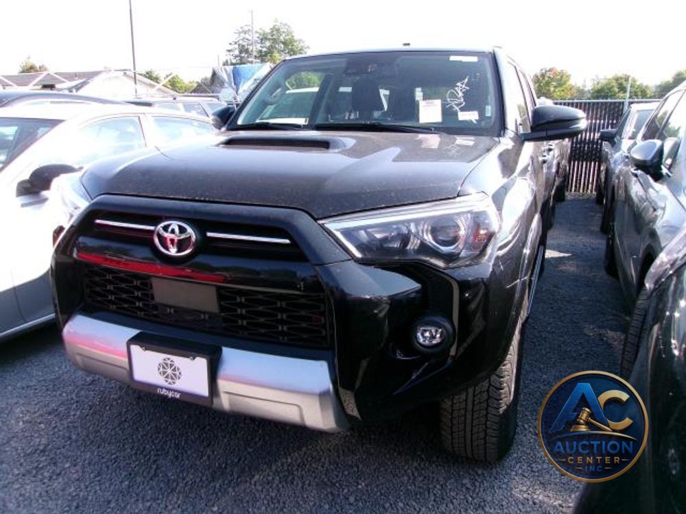 2024 Toyota 4Runner TRD Off Road