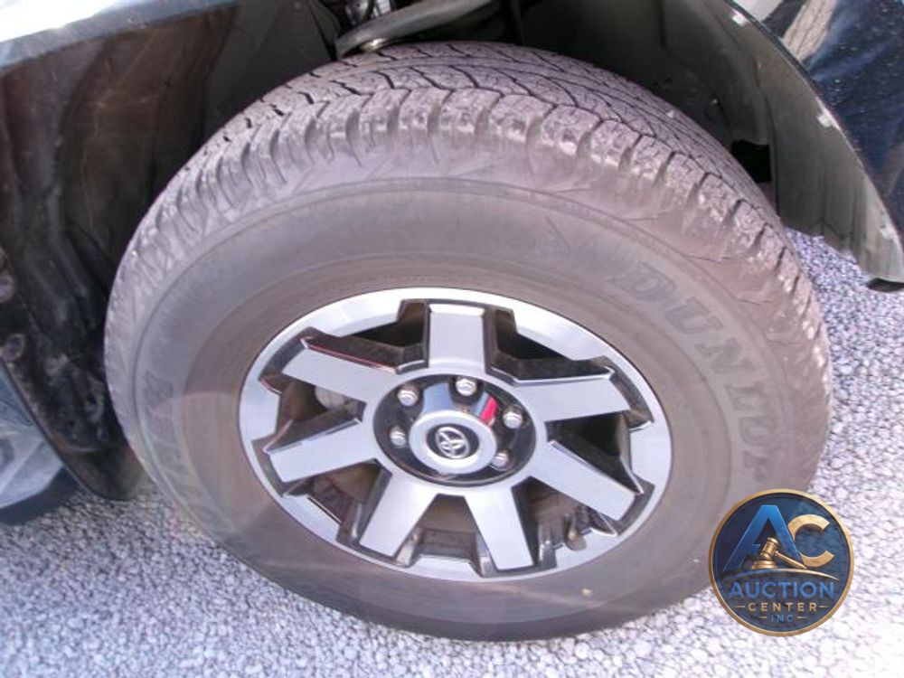 2024 Toyota 4Runner TRD Off Road