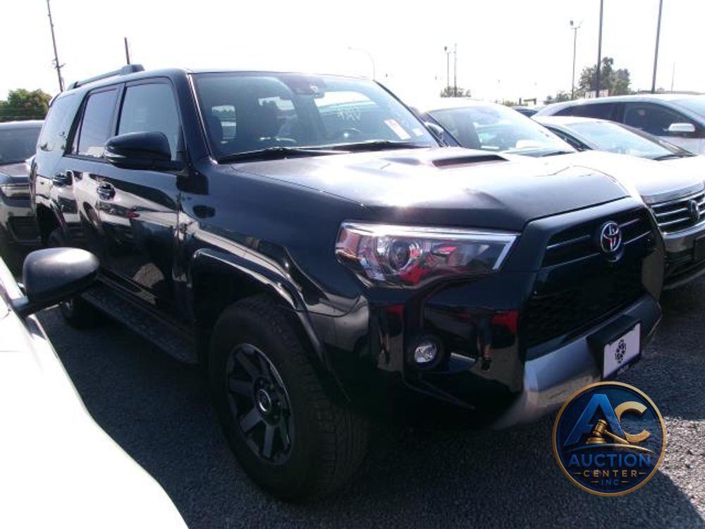 2024 Toyota 4Runner TRD Off Road