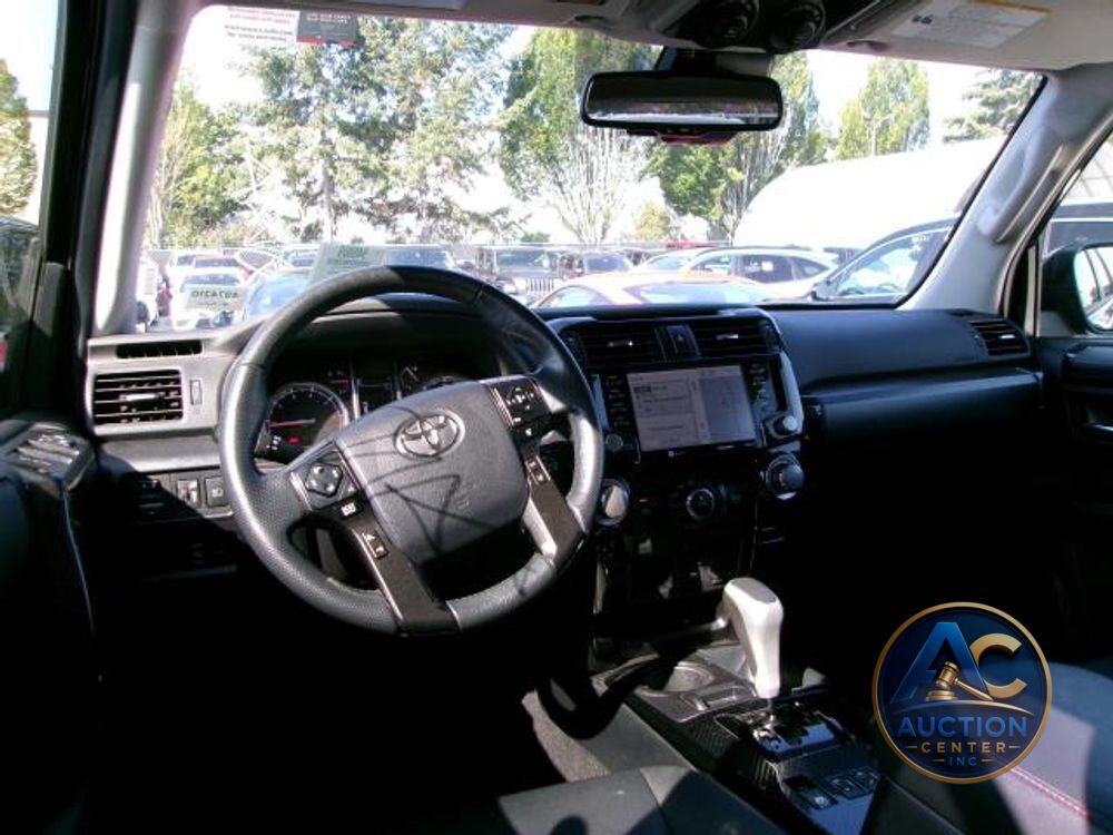 2024 Toyota 4Runner TRD Off Road