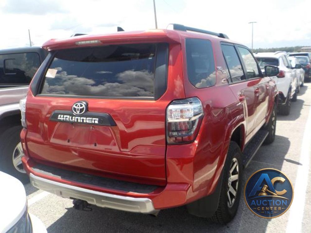 2024 Toyota 4Runner TRD Off Road
