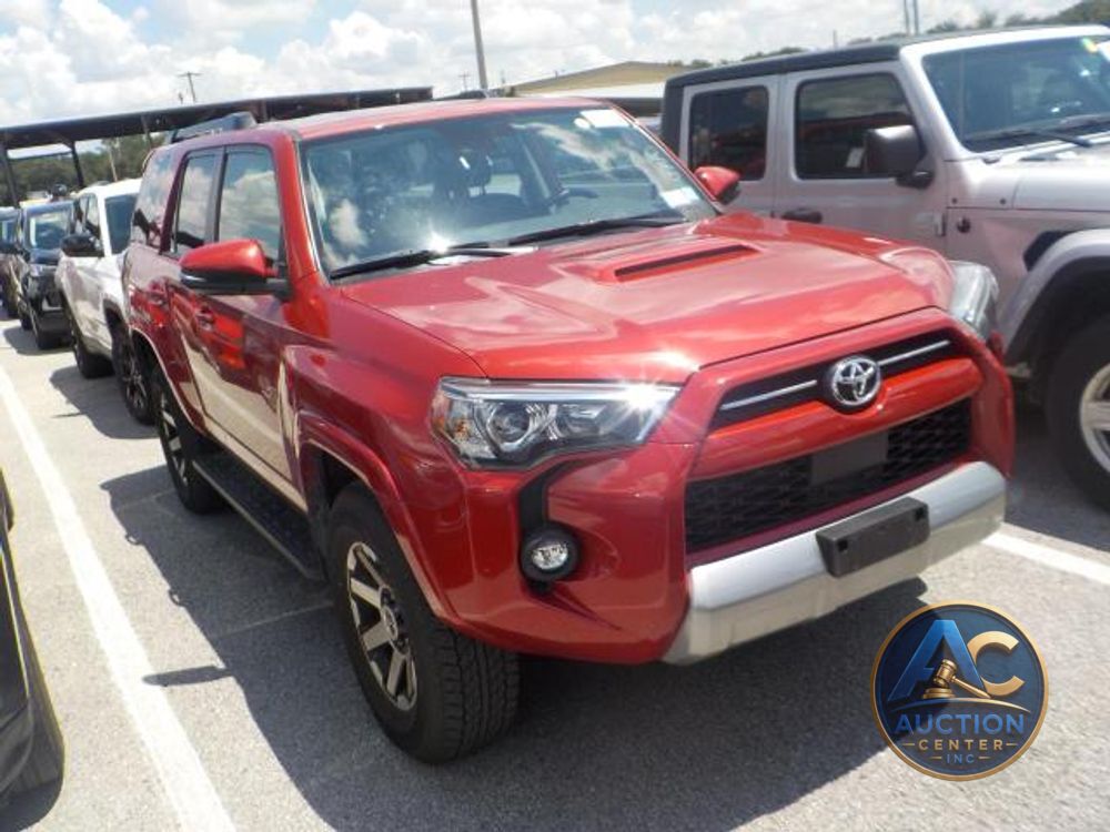 2024 Toyota 4Runner TRD Off Road