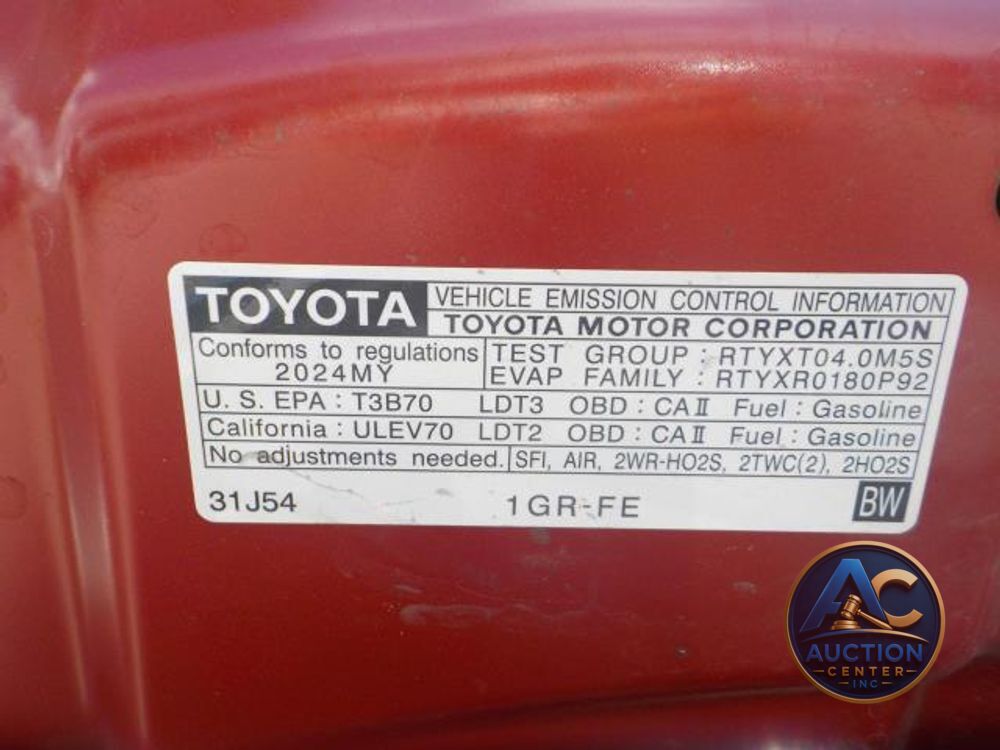 2024 Toyota 4Runner TRD Off Road