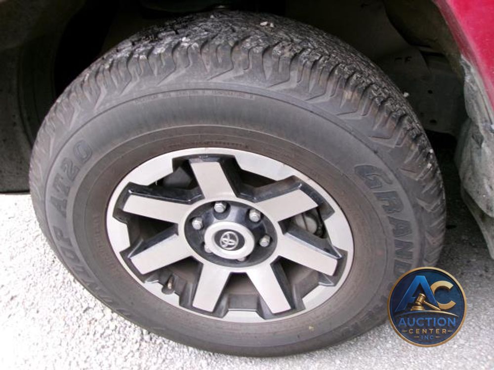 2024 Toyota 4Runner TRD Off Road
