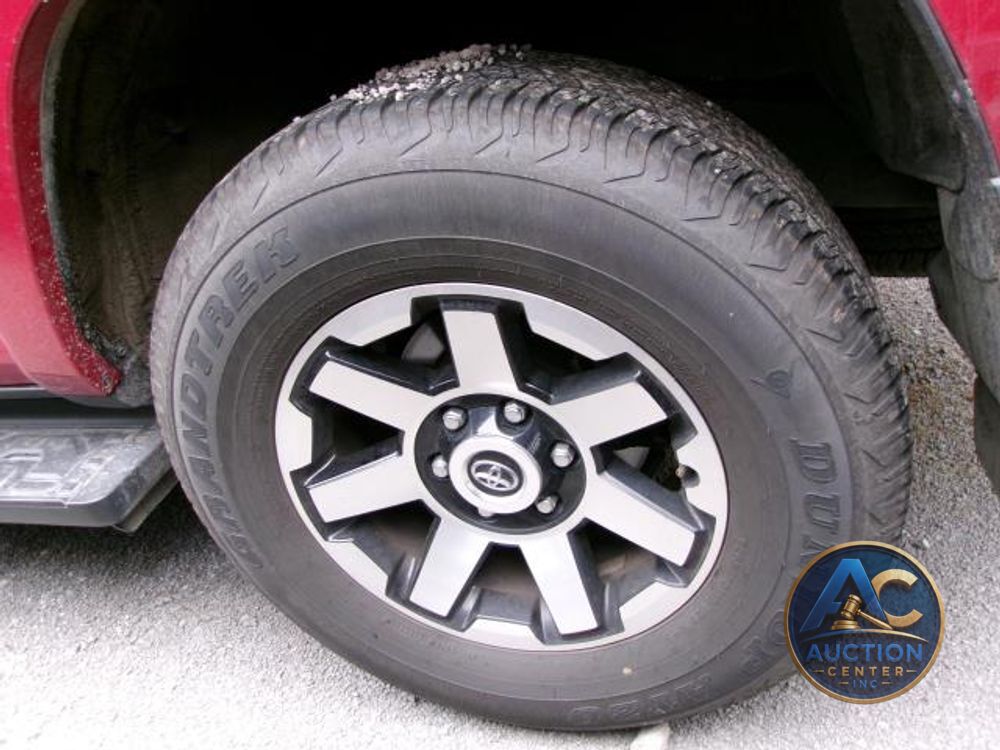 2024 Toyota 4Runner TRD Off Road