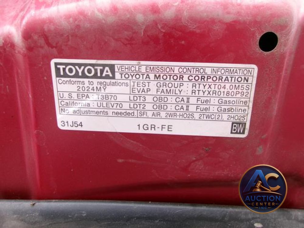 2024 Toyota 4Runner TRD Off Road
