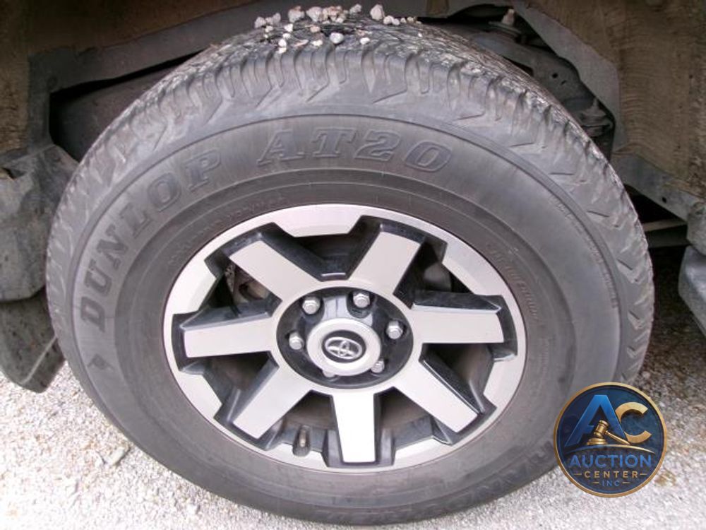 2024 Toyota 4Runner TRD Off Road