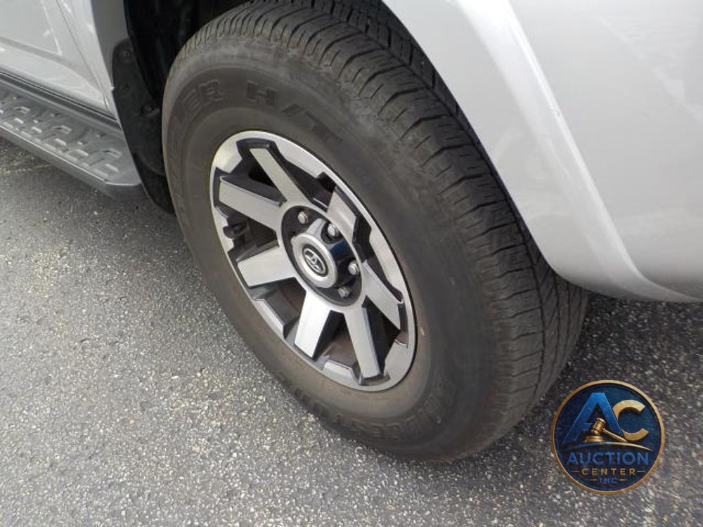 2024 Toyota 4Runner TRD Off Road