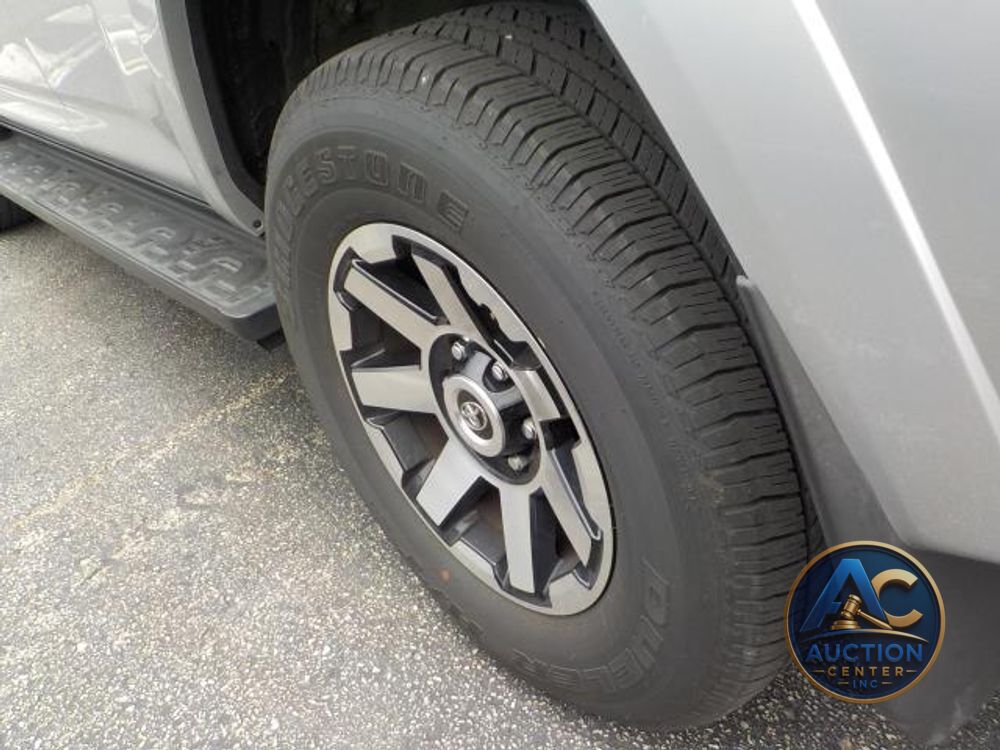 2024 Toyota 4Runner TRD Off Road