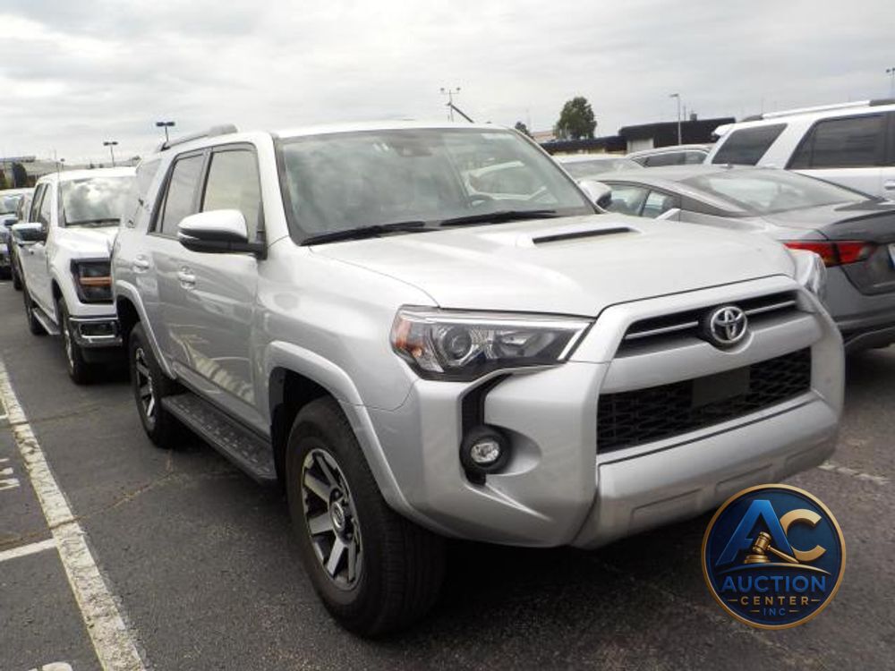 2024 Toyota 4Runner TRD Off Road
