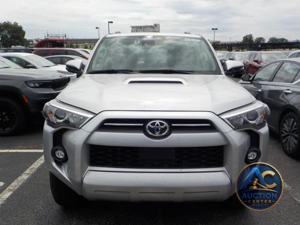 2024 Toyota 4Runner TRD Off Road