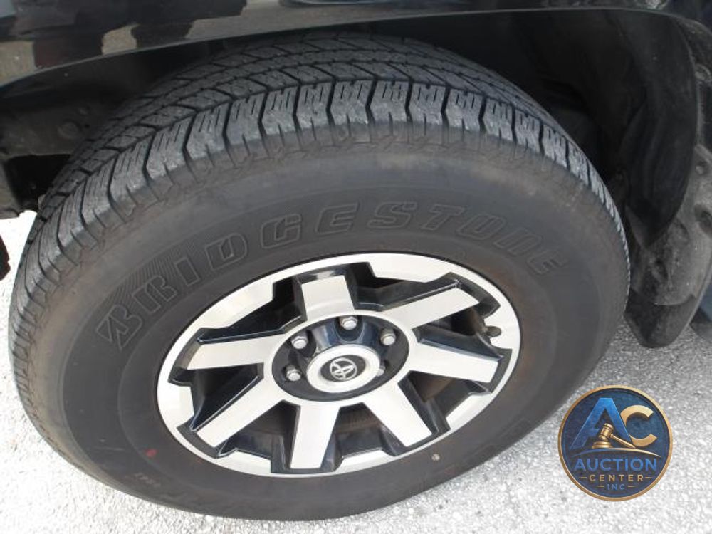 2024 Toyota 4Runner TRD Off Road