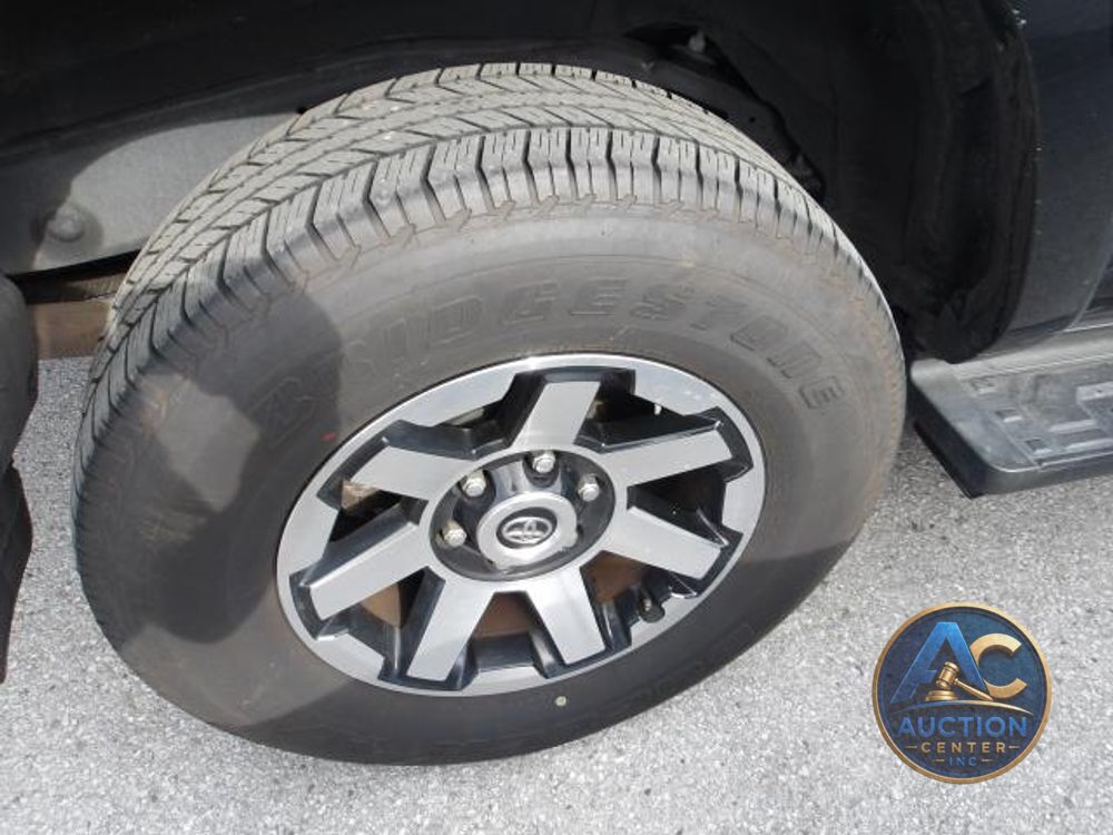 2024 Toyota 4Runner TRD Off Road
