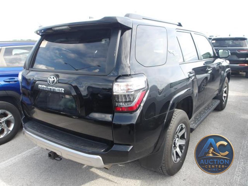 2024 Toyota 4Runner TRD Off Road