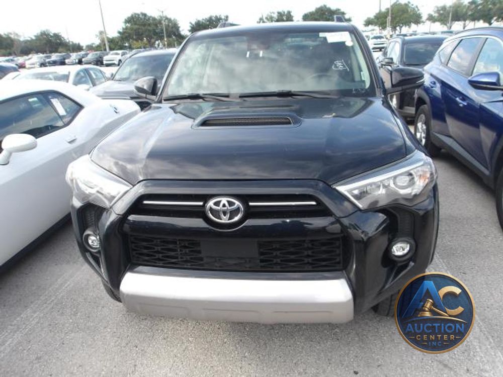 2024 Toyota 4Runner TRD Off Road