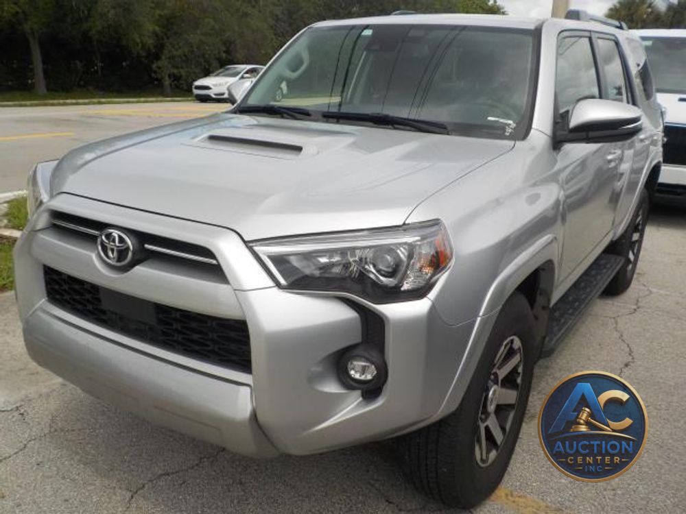 2024 Toyota 4Runner TRD Off Road